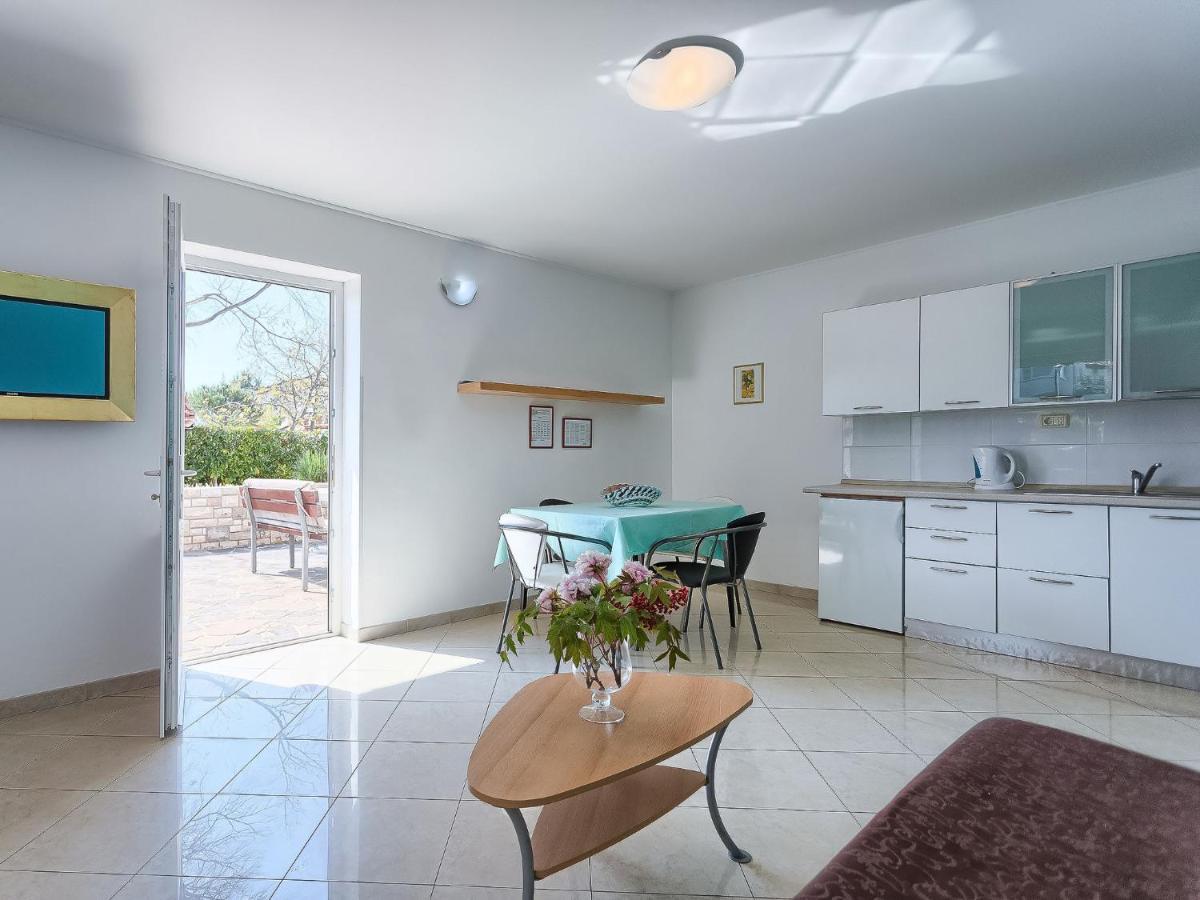 Apartment Nika-2 By Interhome Umag Exterior photo
